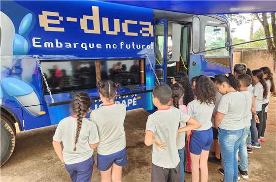 ONIBUS ITINERANTE PROJETO EDUCA